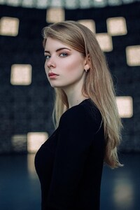 Irina Popova Blonde (240x400) Resolution Wallpaper