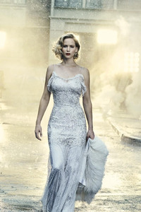 Jennifer Lawrence Vanity Fair (640x1136) Resolution Wallpaper