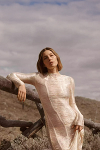 Jessica Biel X Instyle Magazine 2025 (1280x2120) Resolution Wallpaper