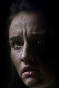Kaitlyn Dever As Abby In The Last Of Us Season 2 Show (1242x2668) Resolution Wallpaper