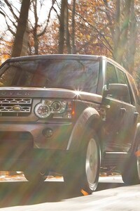 Land Rover Discovery Photography (750x1334) Resolution Wallpaper