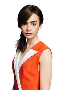 Lily Collins 5