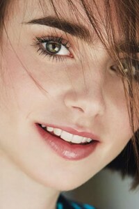 Lily Collins HD