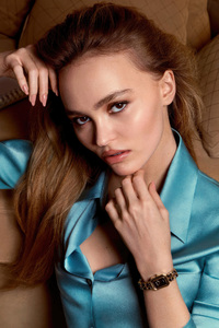 Lily Rose Depp Glamour (640x960) Resolution Wallpaper