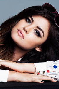 Lucy Hale 6