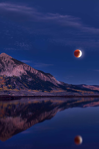 Lunar Eclipse Above Mount Crested Butte Colorado (360x640) Resolution Wallpaper