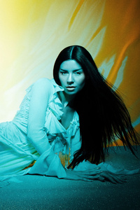 Marina Singer (720x1280) Resolution Wallpaper