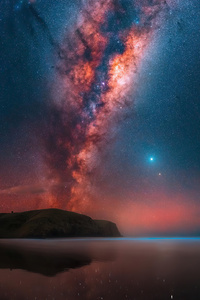 320x568 Milky Way Rises At A Remote Bay Near Christchurch 4k