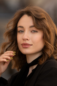 Natural Beauty Hair Curls In Black Elegance (1440x2560) Resolution Wallpaper