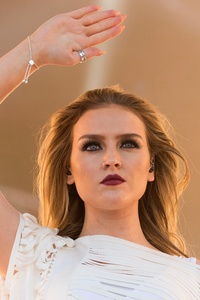 Perrie Edwards (640x1136) Resolution Wallpaper
