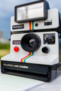 Polaroid Land Camera (720x1280) Resolution Wallpaper