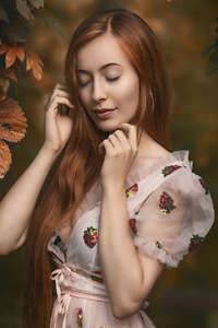 Redhead Girl Closed Eyes 4k (640x960) Resolution Wallpaper