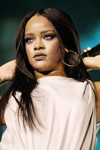 Rihanna 2020 (240x400) Resolution Wallpaper