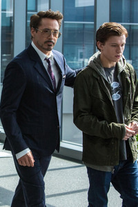 2160x3840 Robert Downey Jr And Tom Holland In Spiderman Homecoming