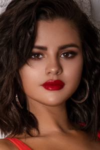 Selena Gomez Krah 2019 4k (360x640) Resolution Wallpaper