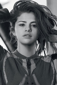 Selena Gomez Vogue Brasil (540x960) Resolution Wallpaper