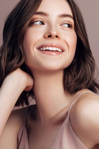 Short Hair Girl Smiling 5k (640x960) Resolution Wallpaper