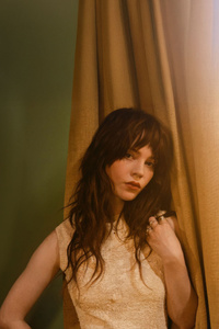 Sophie Thatcher Lofficiel (240x320) Resolution Wallpaper
