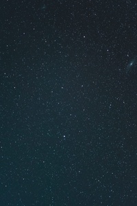 Starry Clear Sky Night 4k (320x568) Resolution Wallpaper