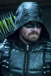 Stephen Amell As Green Arrow In Season 6 (360x640) Resolution Wallpaper