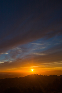Sunset Over The San Francisco Bay 5k (320x480) Resolution Wallpaper