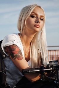 Tattoo Girl On Motorcycle 5k