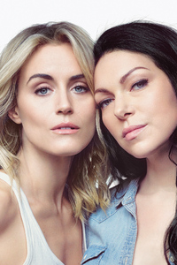 Taylor Schilling And Laura Prepon 2019 (320x480) Resolution Wallpaper