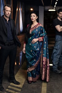The Expanse Indian Lady (1080x2280) Resolution Wallpaper