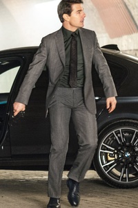 Tom Cruise Mission Impossible Fallout Bmw M5 (240x320) Resolution Wallpaper