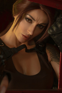 Tomb Raider Cosplay Of Lara Croft 4k (640x1136) Resolution Wallpaper