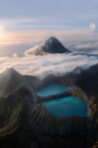 Volcanic Lakes Flores Indonesia 4k (320x568) Resolution Wallpaper