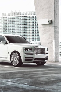 480x800 White Rolls Royce Cullinan 8k 2020