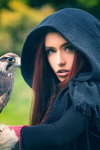 Women With Owl