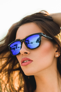 1242x2688 Women With Shades 5k