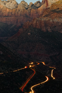 Zion National Park Canyon Overlook At Dawn 4k (320x480) Resolution Wallpaper